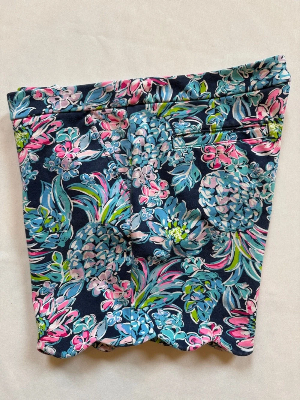 Lilly Pulitzer Buttercup Knit Shorts High Tide Navy Pineapple Paradise Size 12